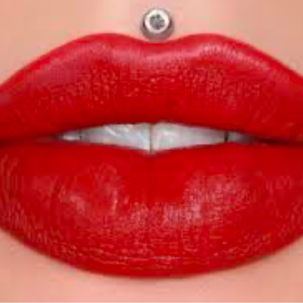 New Jeffree Star Red Affair Supreme Gloss